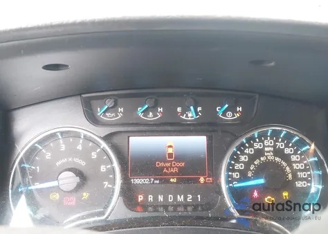 2013 Ford F-150 Xlt z USA, uszkodzony, nr VIN 1FTFX1EF1DKG43900